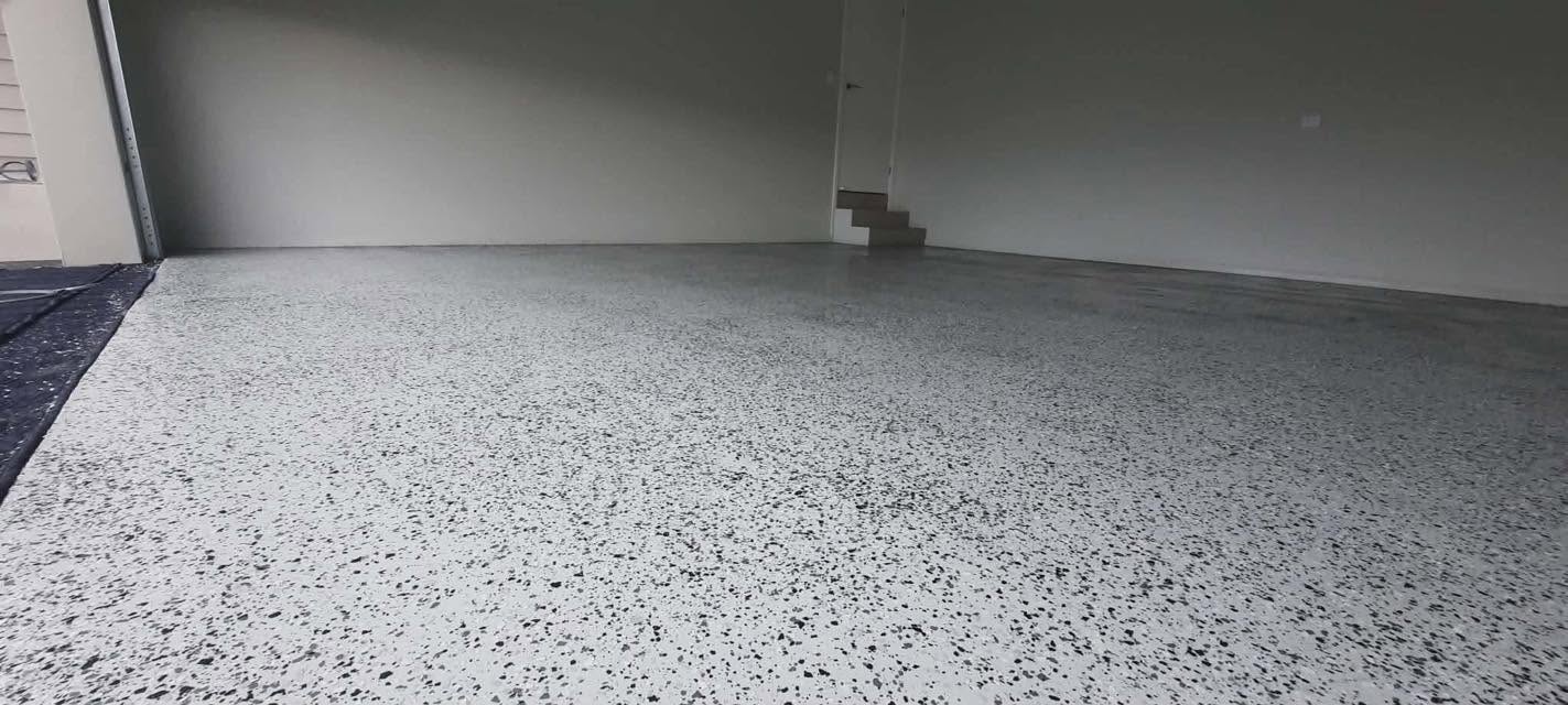 Finished flake epoxy garage floor